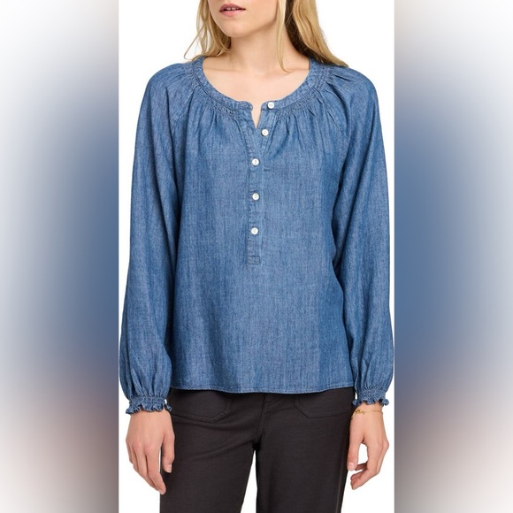 Faherty The Tried and True Odette Denim Top Size Large - Picture 2 of 6